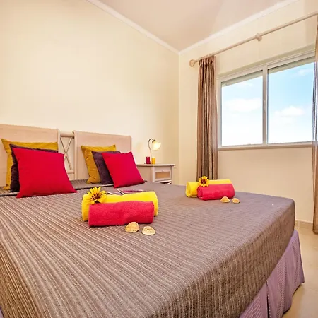 Townhouse Moreton Oasis Getaway * Portimão