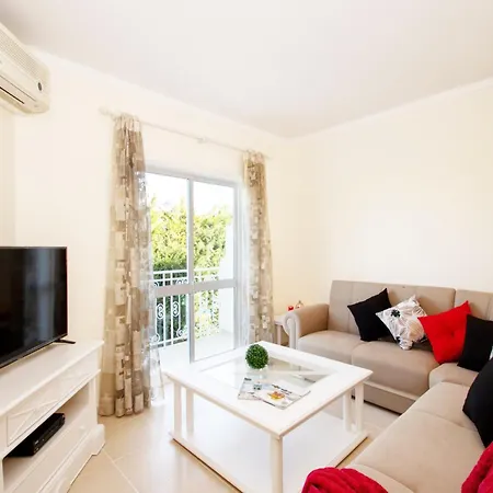 Holiday Home In Portimao Near Beaches * 포티마오